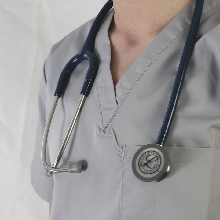 Littmann Classic III Stethoscope: Navy Blue 5622 3M Littmann