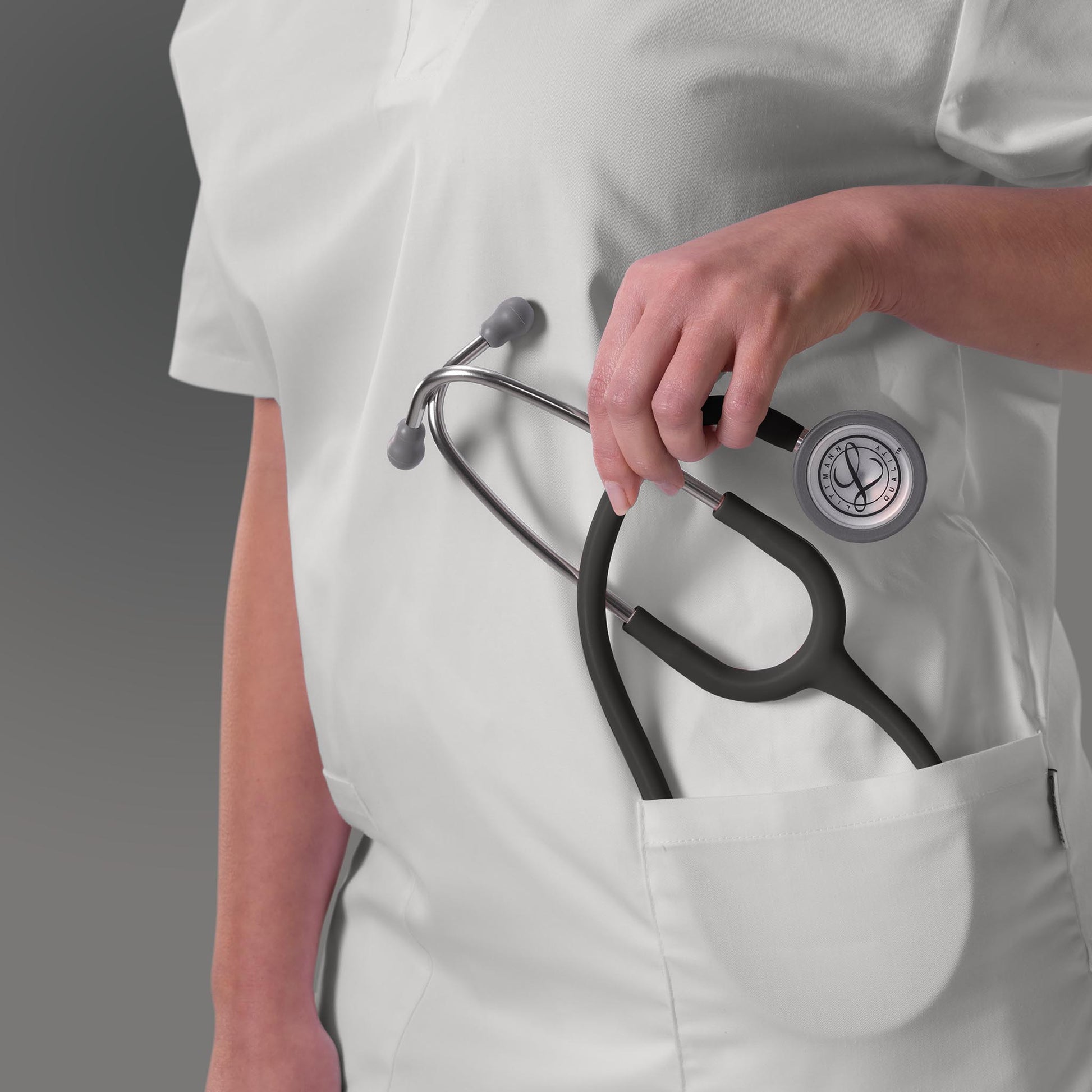 Littmann Classic III Monitoring Stethoscope: Satin Black 5620C Littmann